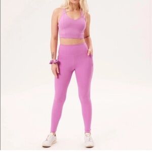 Girlfriend Collective Compressive Pocket Leggings in Orchid Size Small High Rise